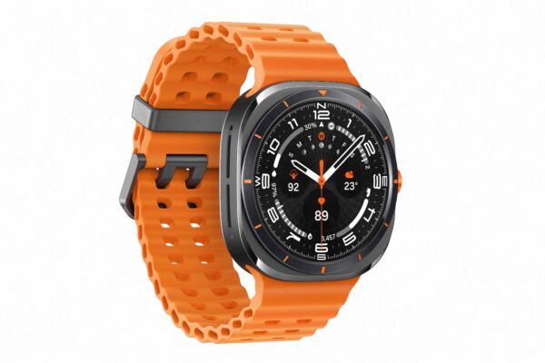 004-galaxy-watch-ultra-titaniumgray-l-perspective Samsung Galaxy Watch Ultra (2025) 47mm LTE